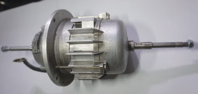 D Mot Elektromotor, Elektromotor neuen Ersatzmotor kleinen dahlander gefällig hier das Gegenbeispiel es geht nichts, das Bild zeigt das Problemmotorchen